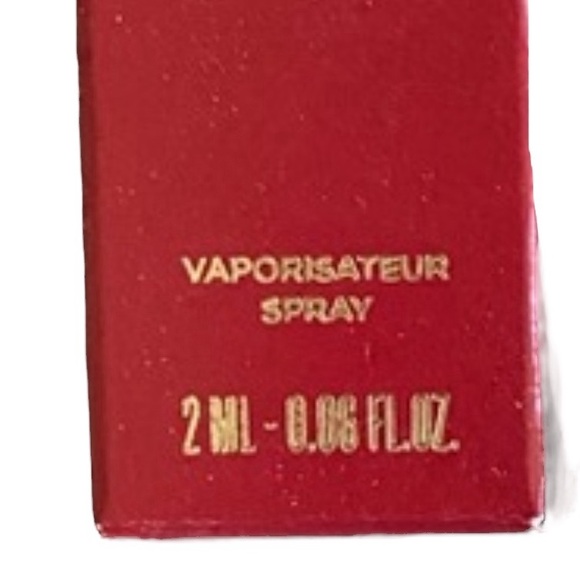 Cartier La Panthere Perfume - Picture 3 of 5